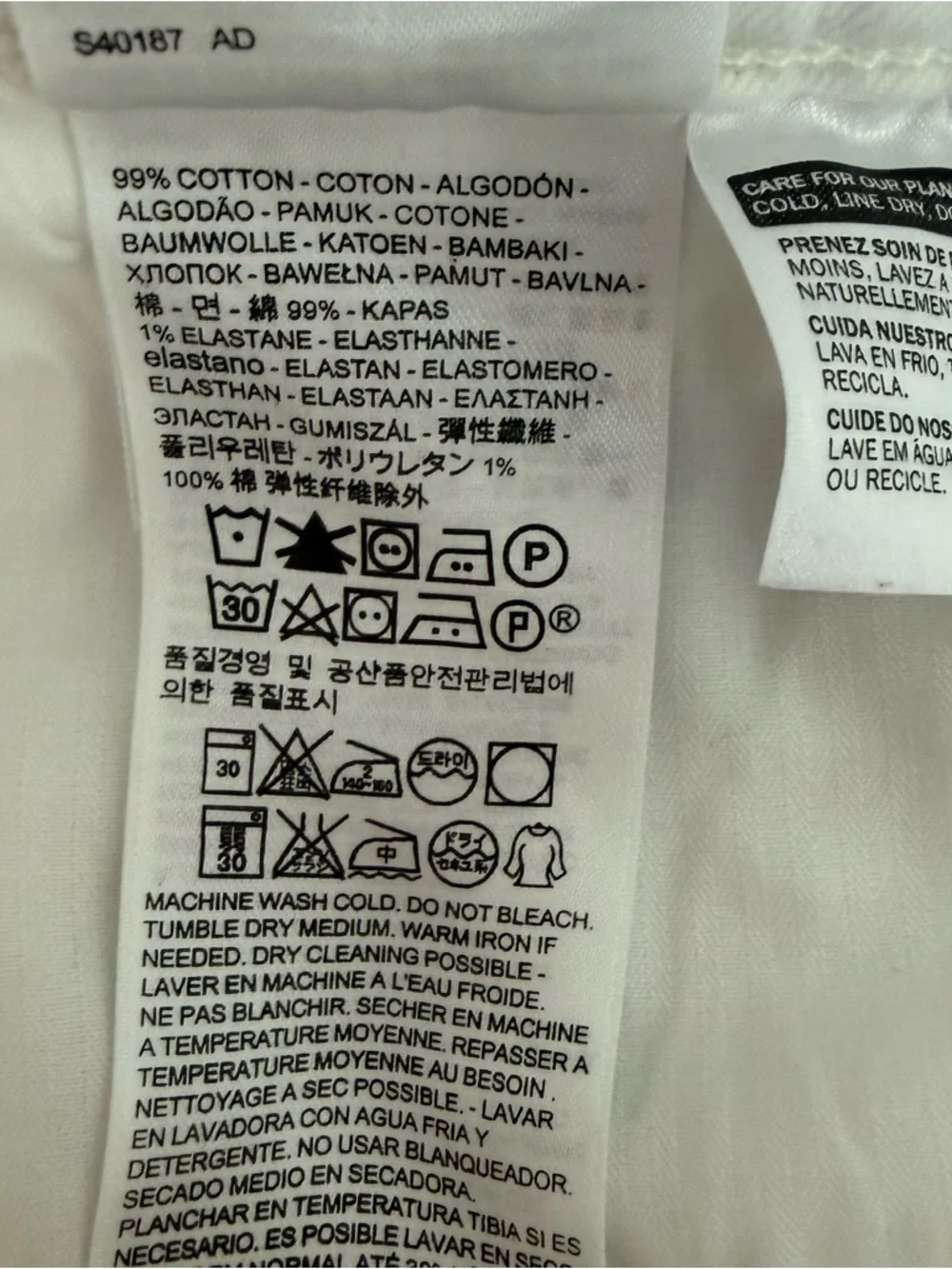 Levi's White Denim Roll-Hem‎ Women's Shorts